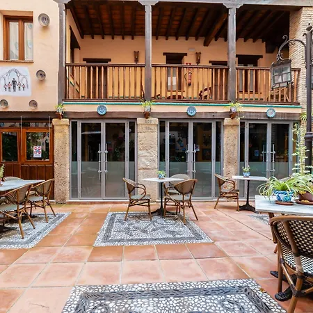 Hotel Del Toro Grenade