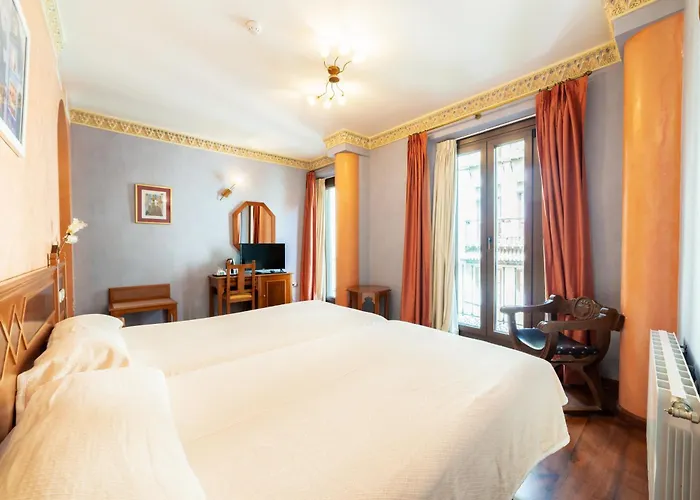 Hotell Del Toro Granada