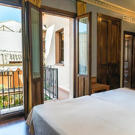 Hotel Del Toro 3*
