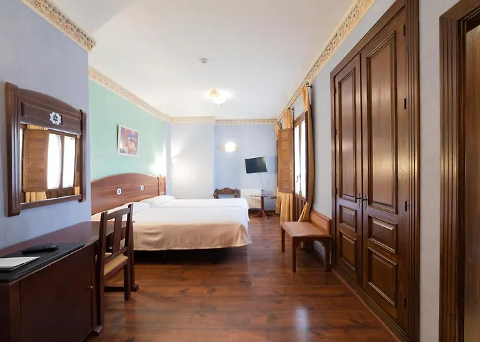 Del Toro מלון 3*