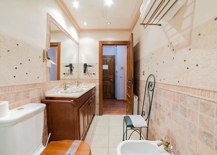 מלון Del Toro 3*